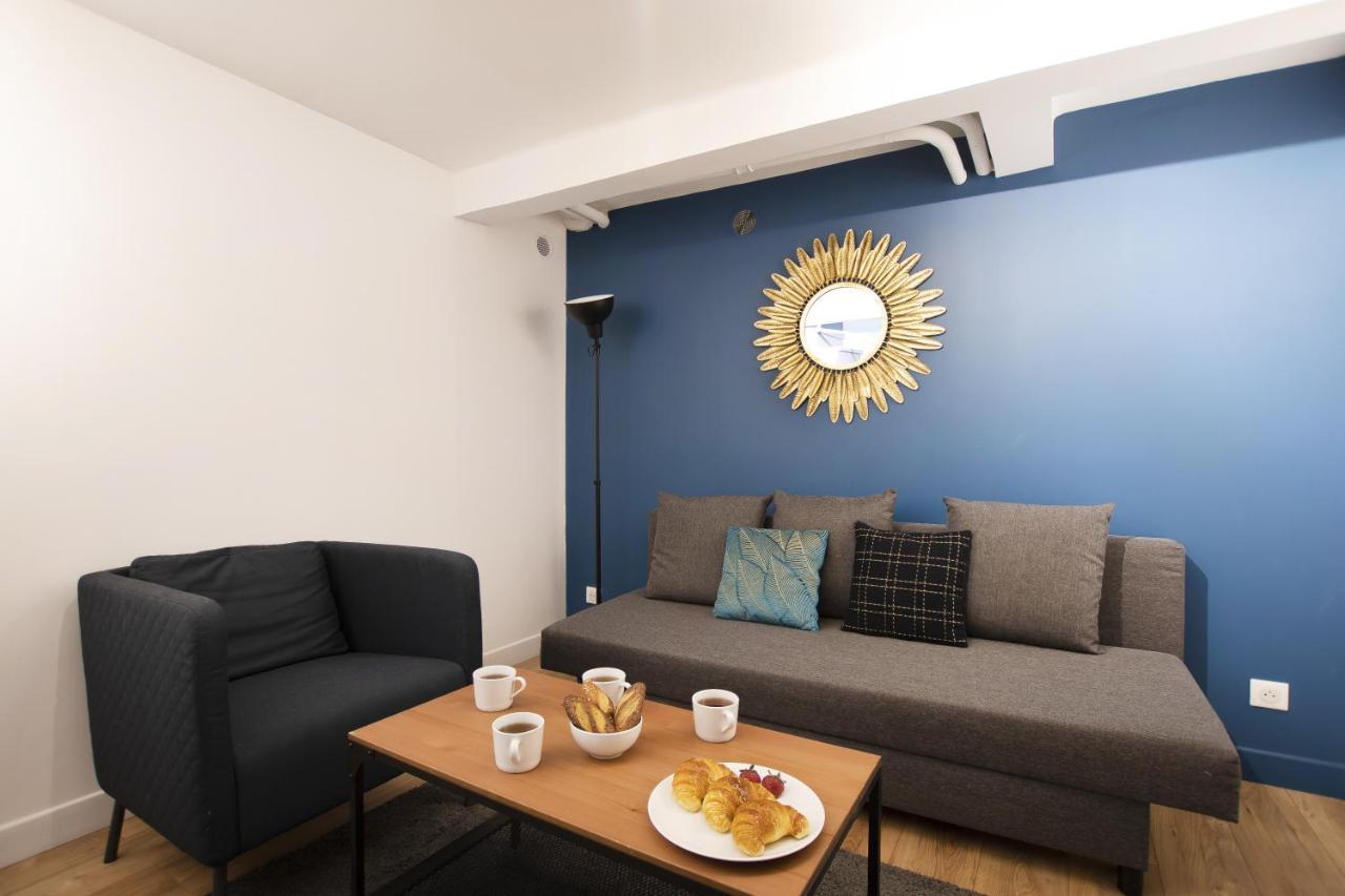 Bel Appartement Idealement Situe - Tour Eiffel Париж Екстериор снимка