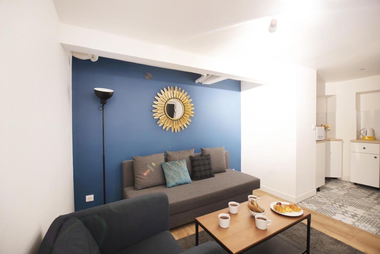 Bel Appartement Idealement Situe - Tour Eiffel Париж Екстериор снимка
