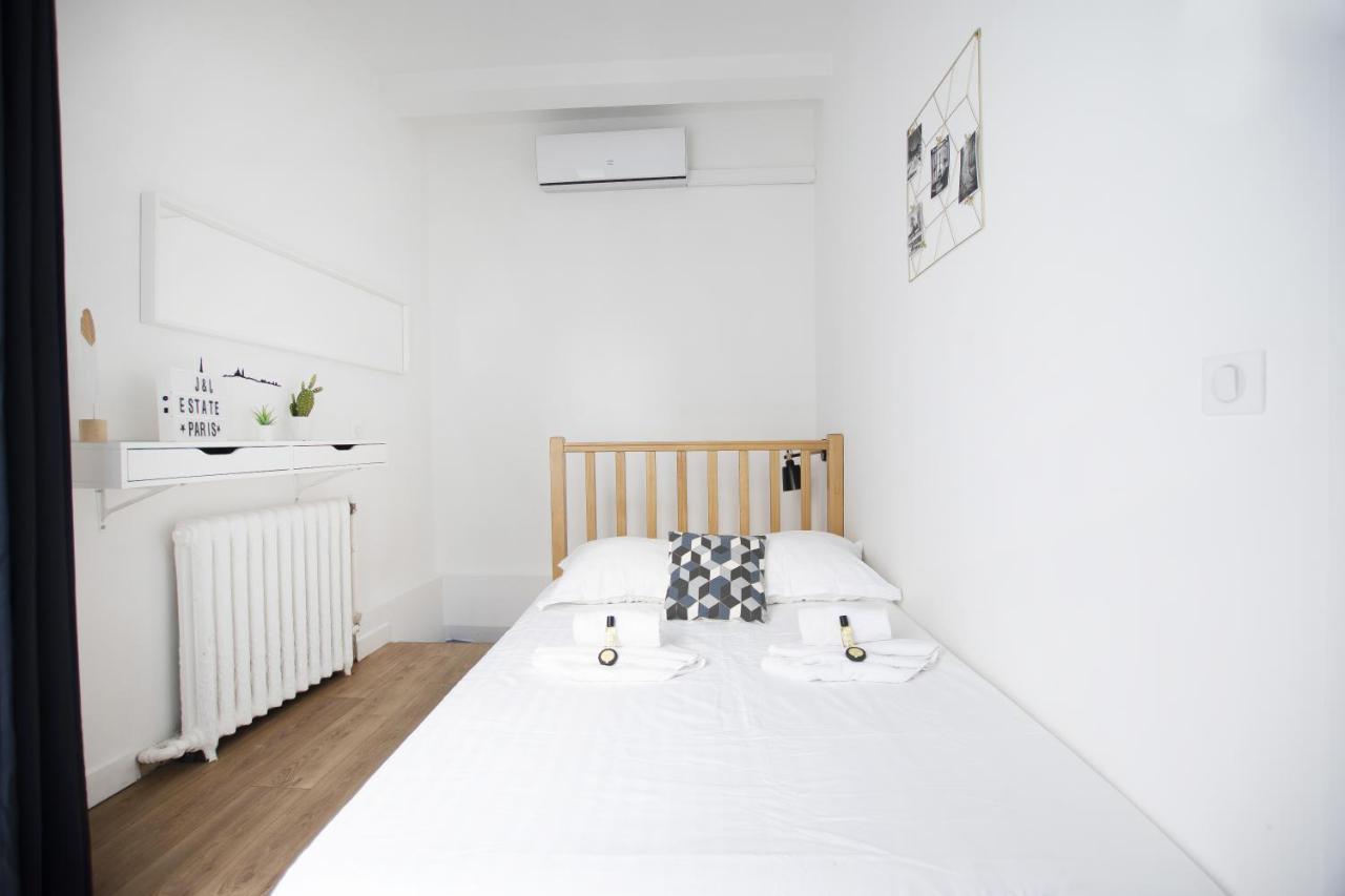 Bel Appartement Idealement Situe - Tour Eiffel Париж Екстериор снимка