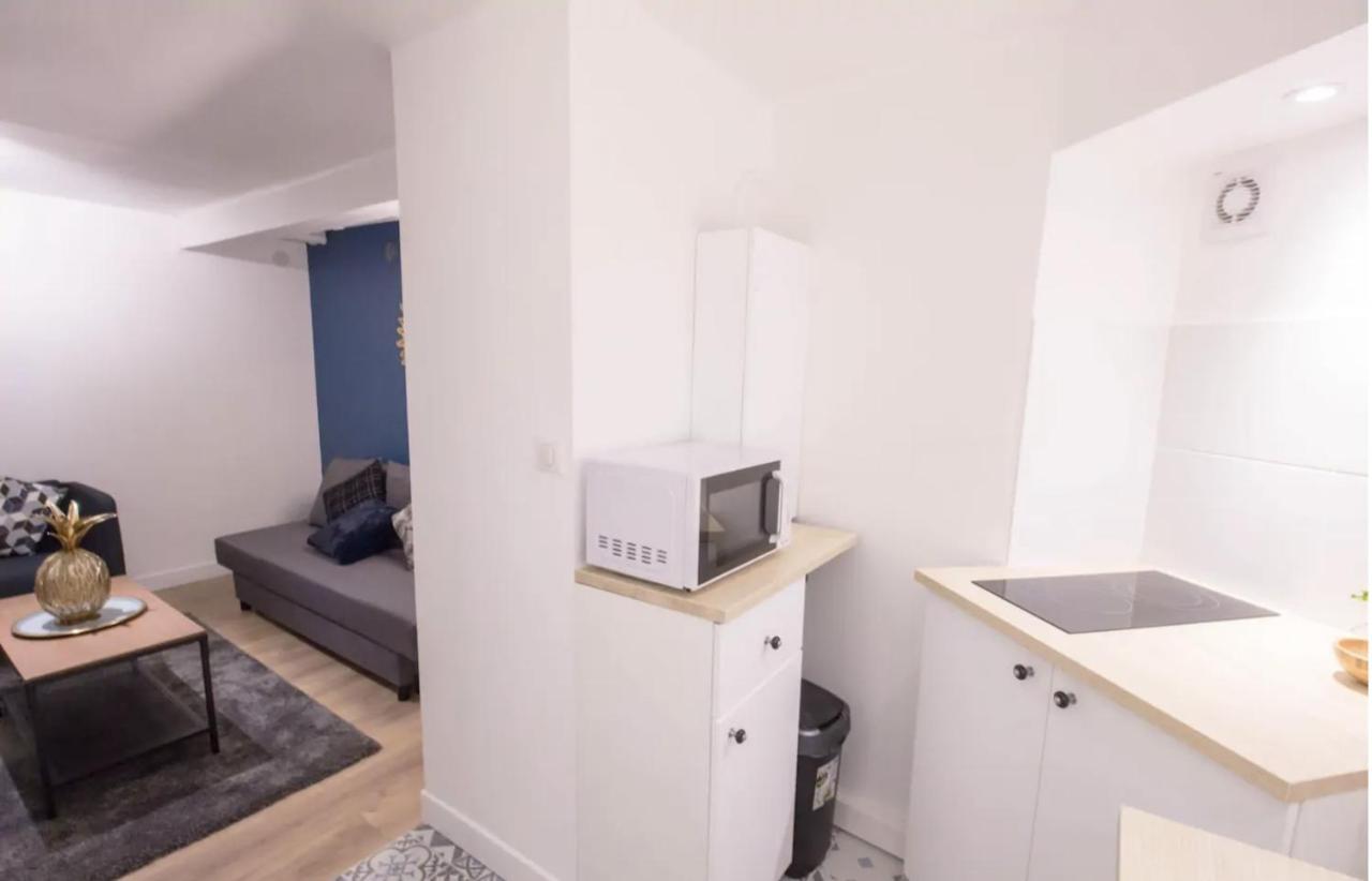 Bel Appartement Idealement Situe - Tour Eiffel Париж Екстериор снимка