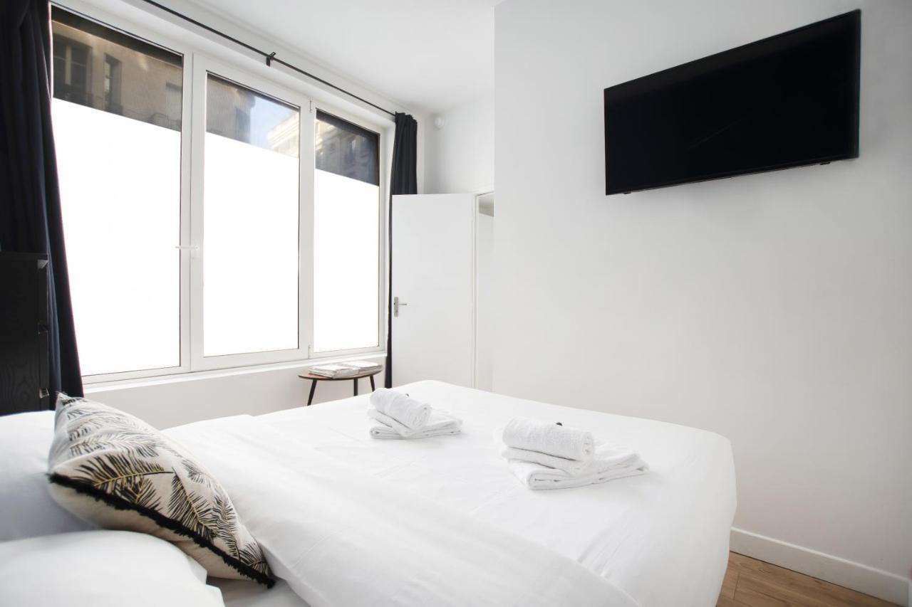 Bel Appartement Idealement Situe - Tour Eiffel Париж Екстериор снимка
