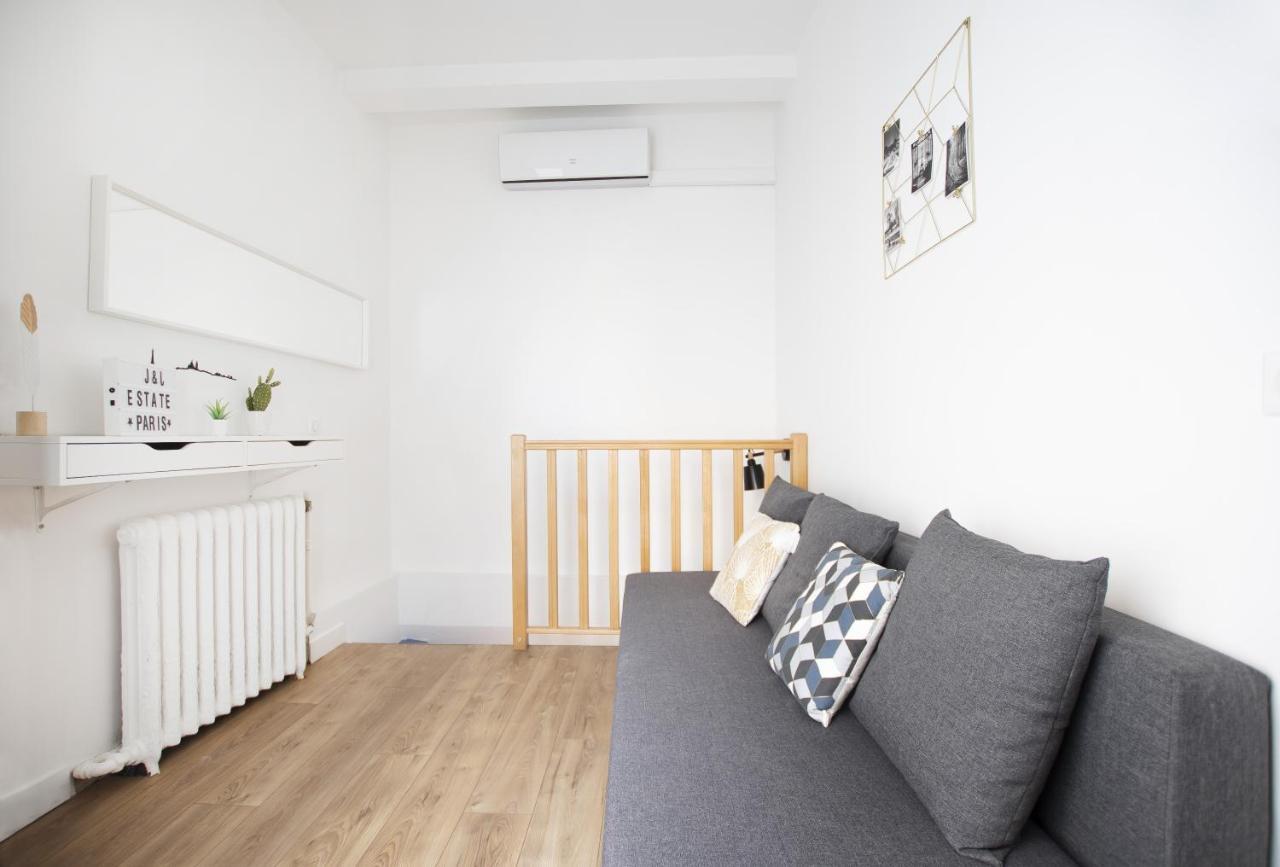 Bel Appartement Idealement Situe - Tour Eiffel Париж Екстериор снимка
