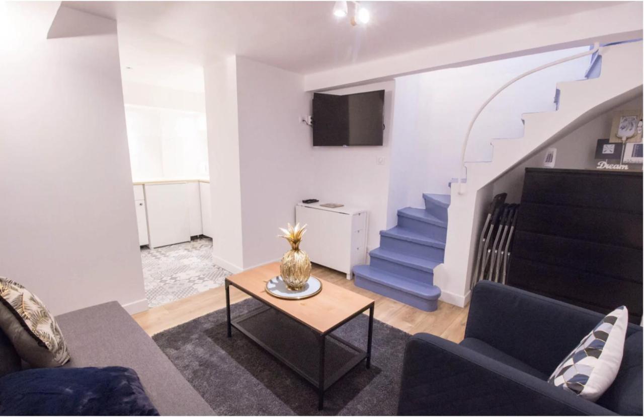 Bel Appartement Idealement Situe - Tour Eiffel Париж Екстериор снимка