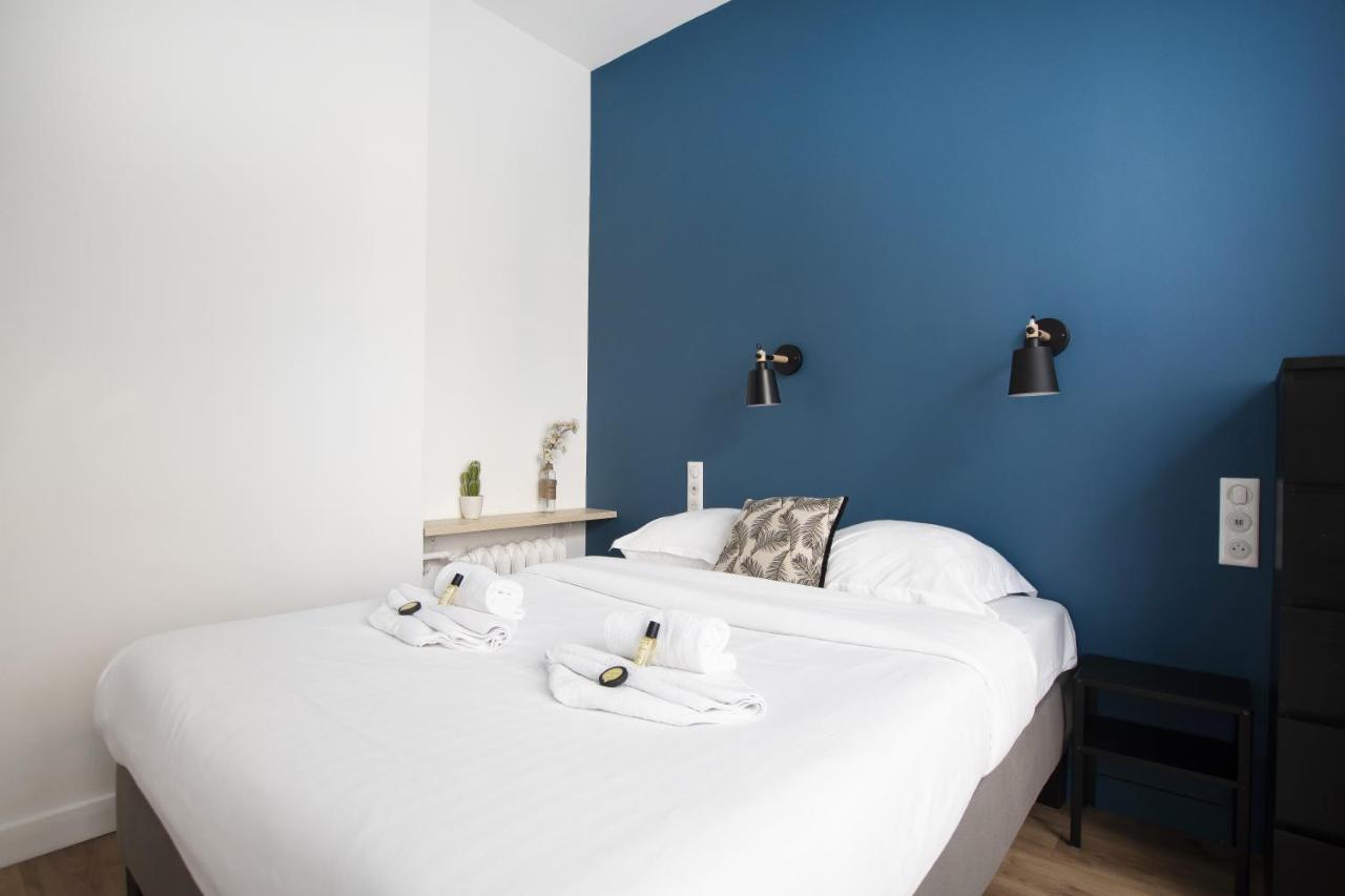 Bel Appartement Idealement Situe - Tour Eiffel Париж Екстериор снимка