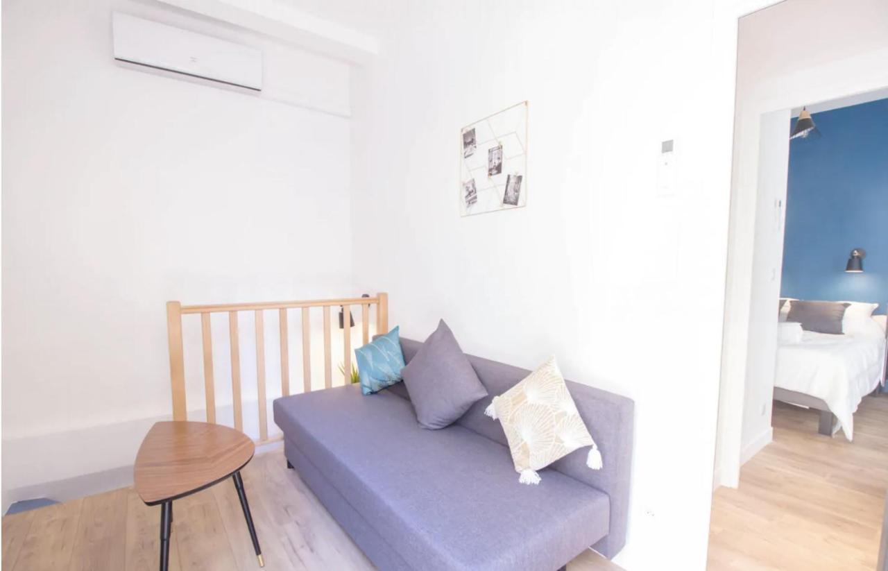 Bel Appartement Idealement Situe - Tour Eiffel Париж Екстериор снимка